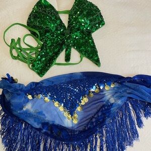 Britney Spears “Slave 4 U” Halloween costume